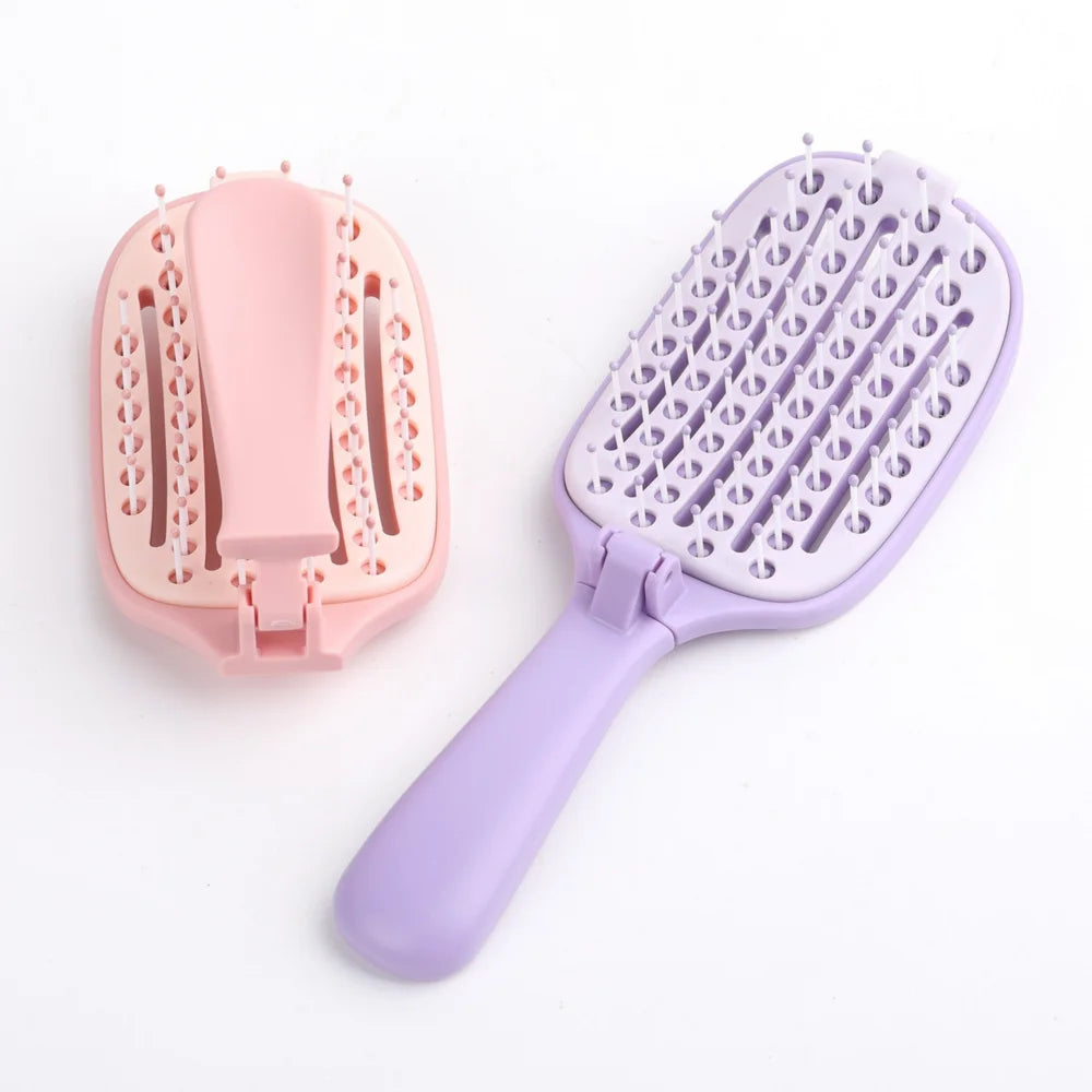The LuxeGlide™ Self-Cleaning Brush